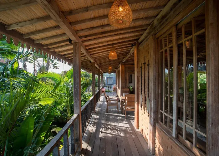 Ayu Dira Heritage House Villa