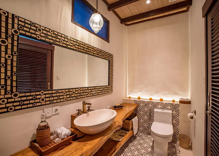 Villa Ayu Dira Heritage House